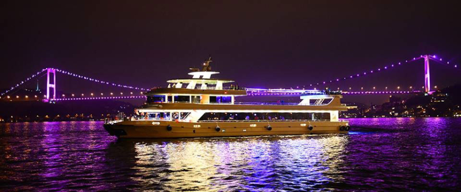 thumbIstanbul Bosphorus Tour